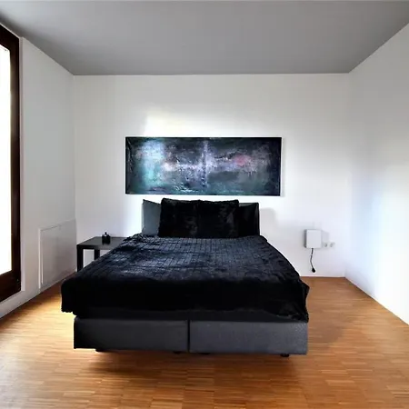 Luxuriose Architektenvilla In Bester Lage