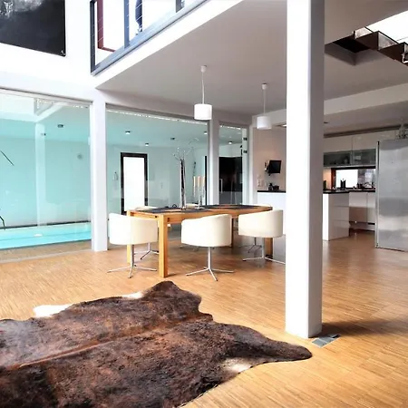 Luxuriose Architektenvilla In Bester Lage Βίλα *