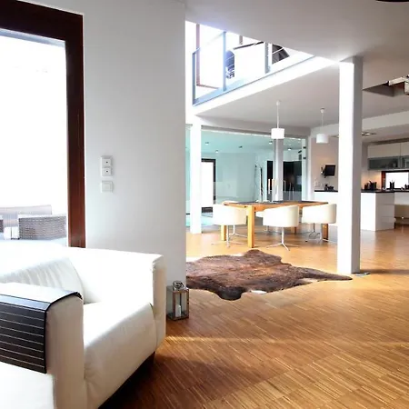 Luxuriose Architektenvilla In Bester Lage Βίλα *